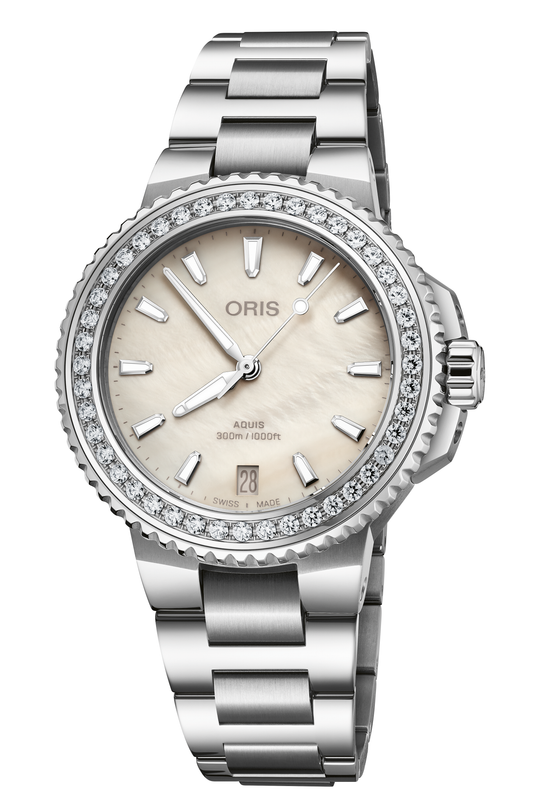 Oris Aquis Date Diamonds with cream mother of pearl dial and a stainless-steel bracelet