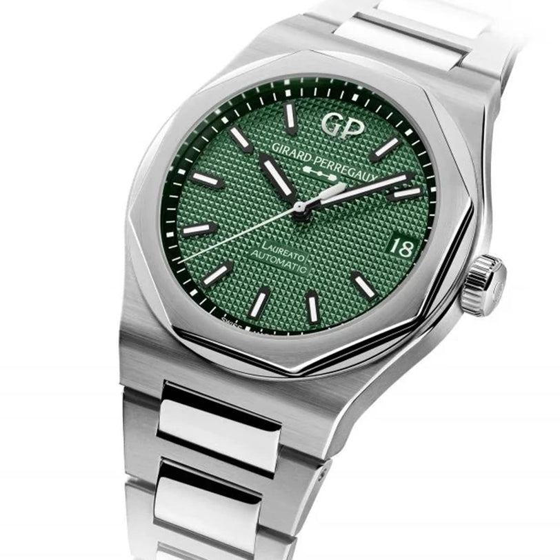 The Girard-Perregaux Laureato 42 features a stainless steel case, Sunray Green dial with silver hour markers, automatic movement, date at 3 o’clock, and a matching metal bracelet.