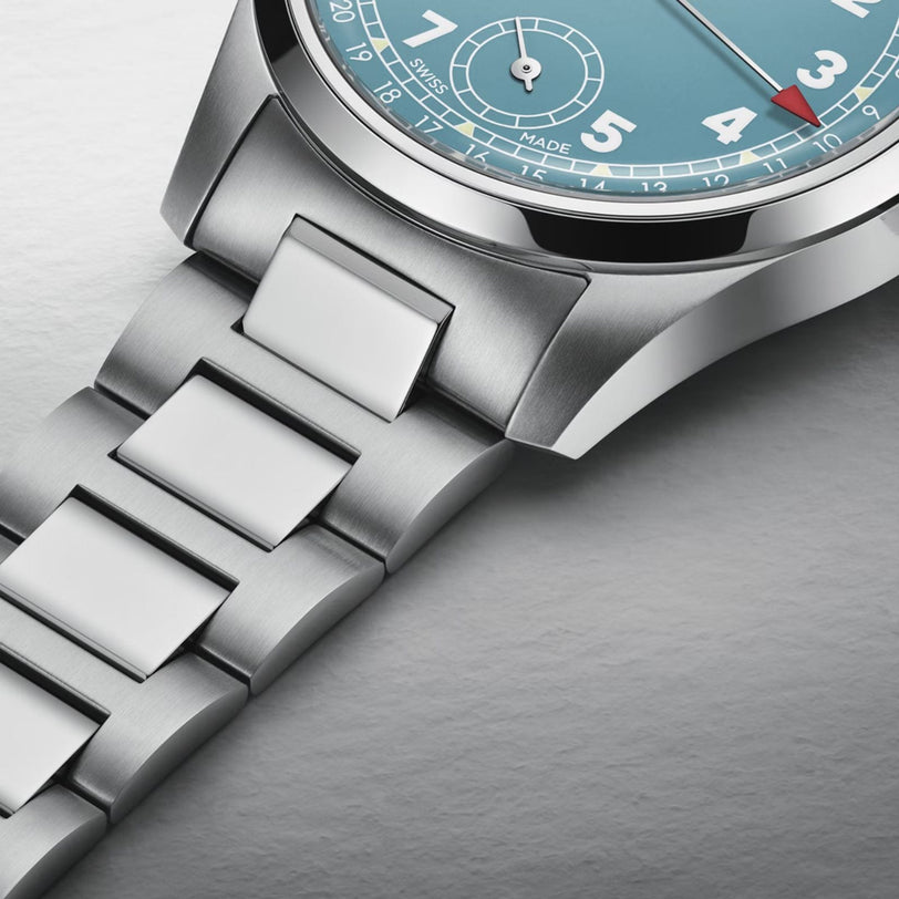 Close up of the strap and edge of dial of Oris Big Crown Pointer Date Calibre 473