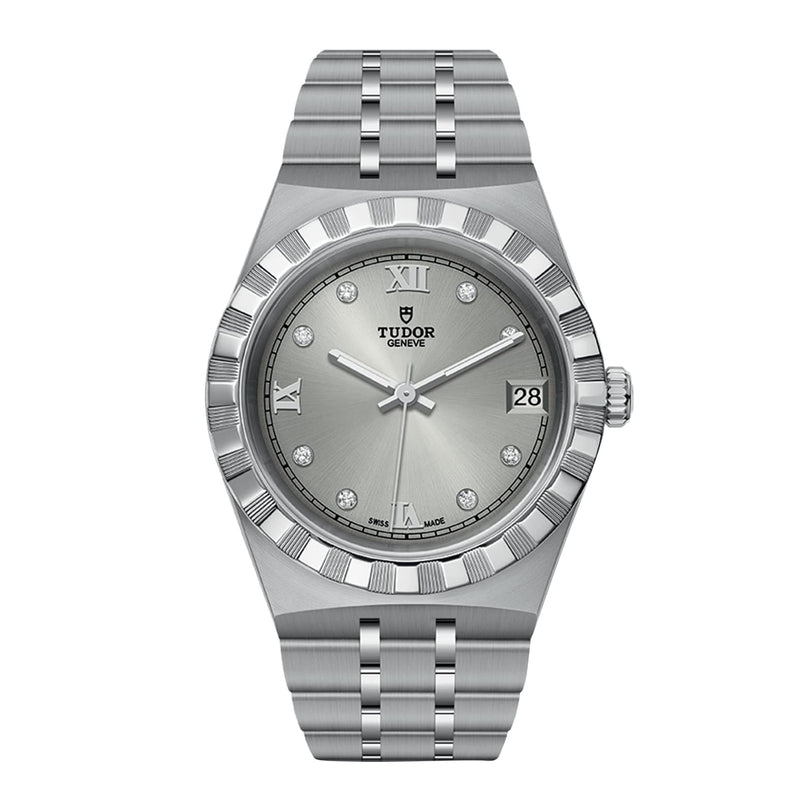 The TUDOR Royal features a metallic bracelet, Roman numeral and diamond hour markers, fluted bezel, and a date window at 3 o’clock—blending automatic sport-chic design with timeless elegance.