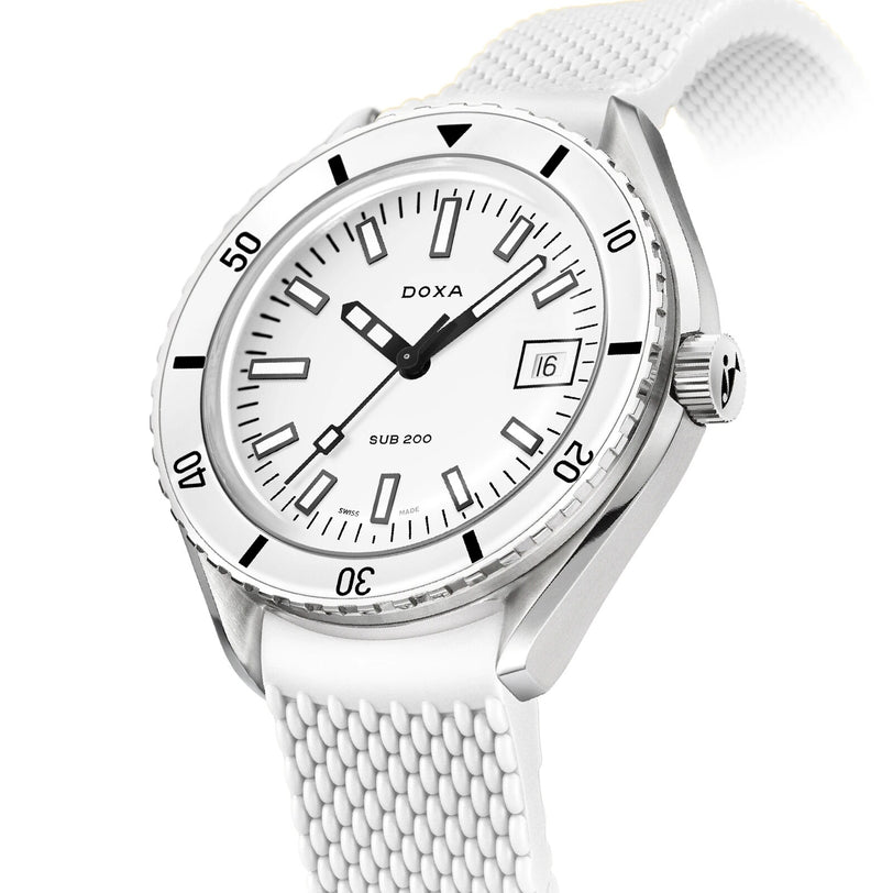 The DOXA Sub 200 Whitepearl showcases a round face, black hour markers, date at 3 o’clock, and a textured white strap—a timeless design inspired by the brand’s iconic divers watch collection.