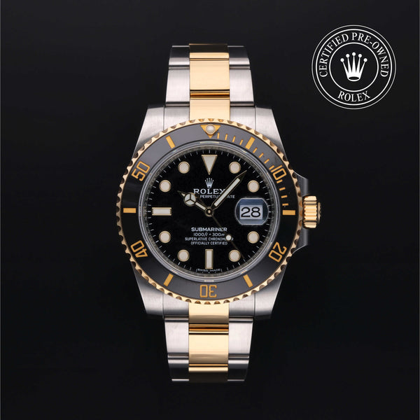 Rolex Certified Pre-owned Submariner M116613LN-0001 front on black background