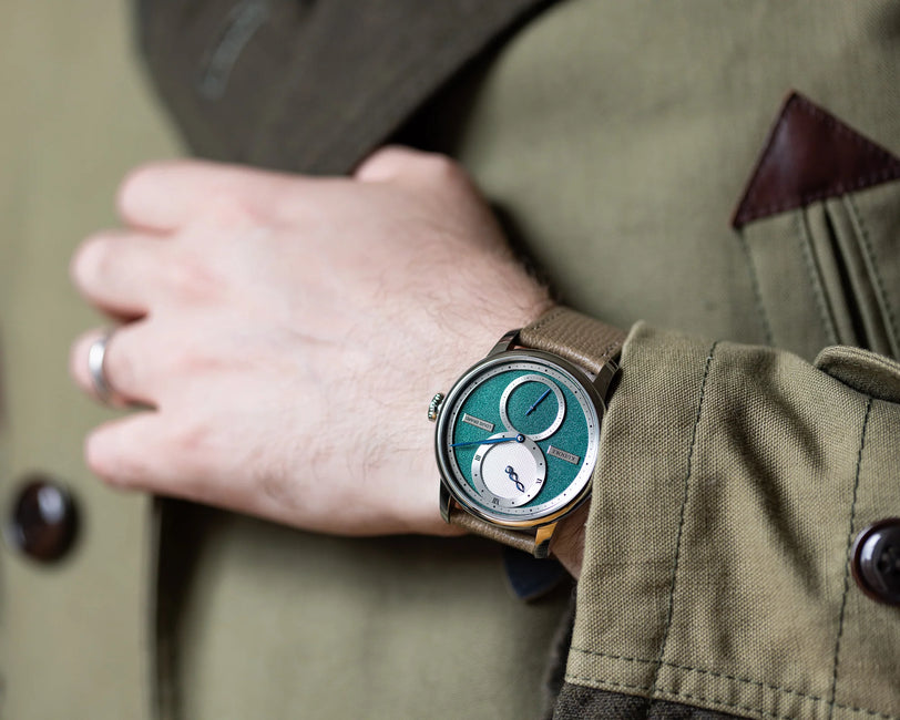 Le Régulateur Louis Erard x KUDOKE Forest Green Wrist