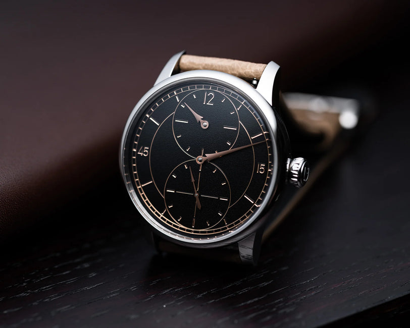 Louis Erard Le Régulateur Gravé Noir Editorial