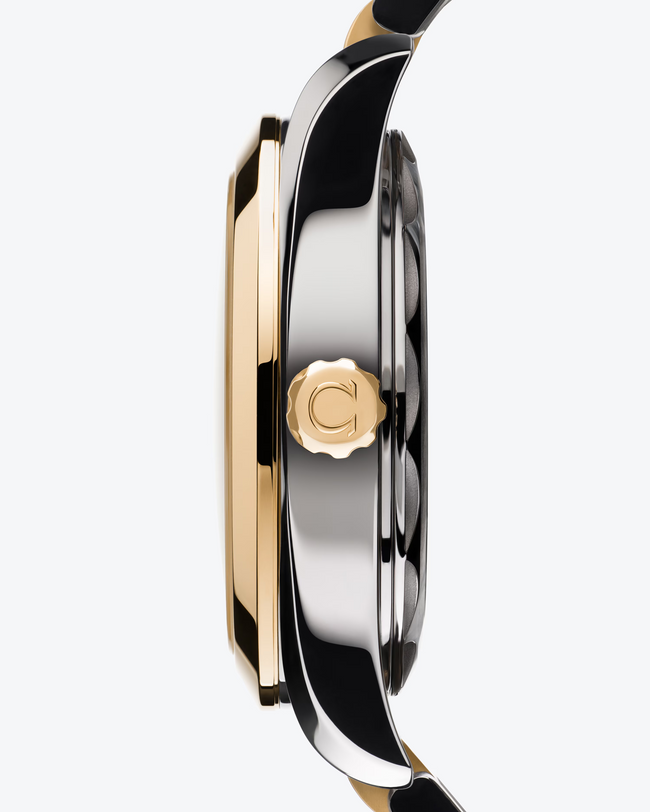 OMEGA Seamaster Aqua Terra 150M 30mm, Moonshine™ gold on steel, Moonshine™ gold Bezel Watch with a Moonshine™ gold on steel integrated two-tone bracelet.