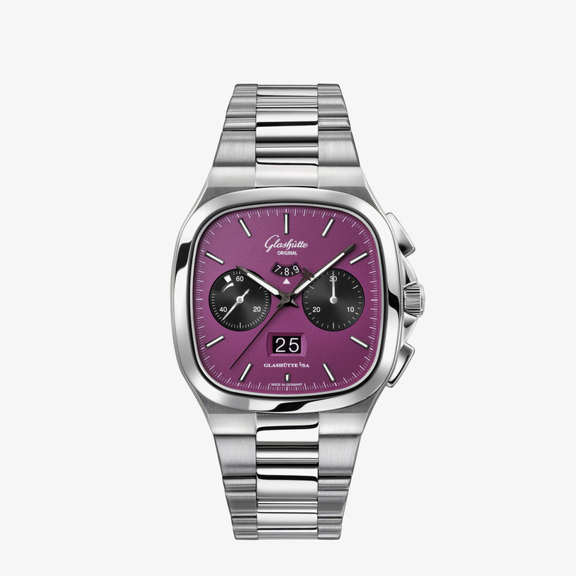 Seventies Chronograph Panorama Date