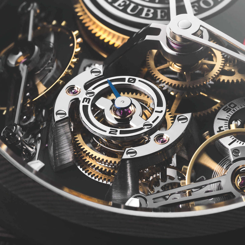 Double Balancier Convexe Tourbillon Close Up