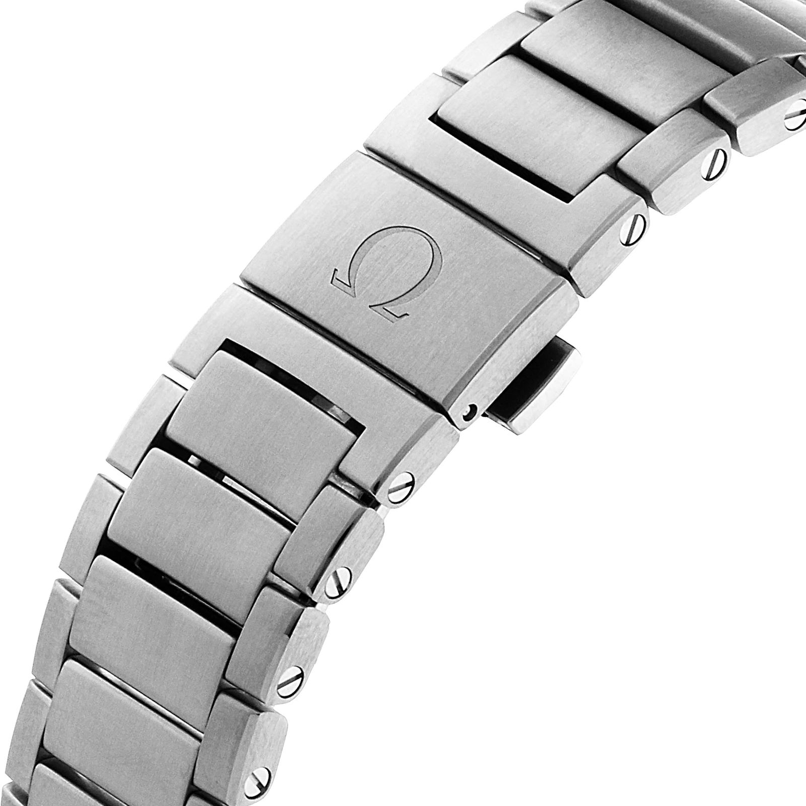 Close-up of a stainless steel bracelet clasp with the OMEGA logo engraved on the center link, showcasing the refined craftsmanship of the OMEGA Constellation Globemaster.