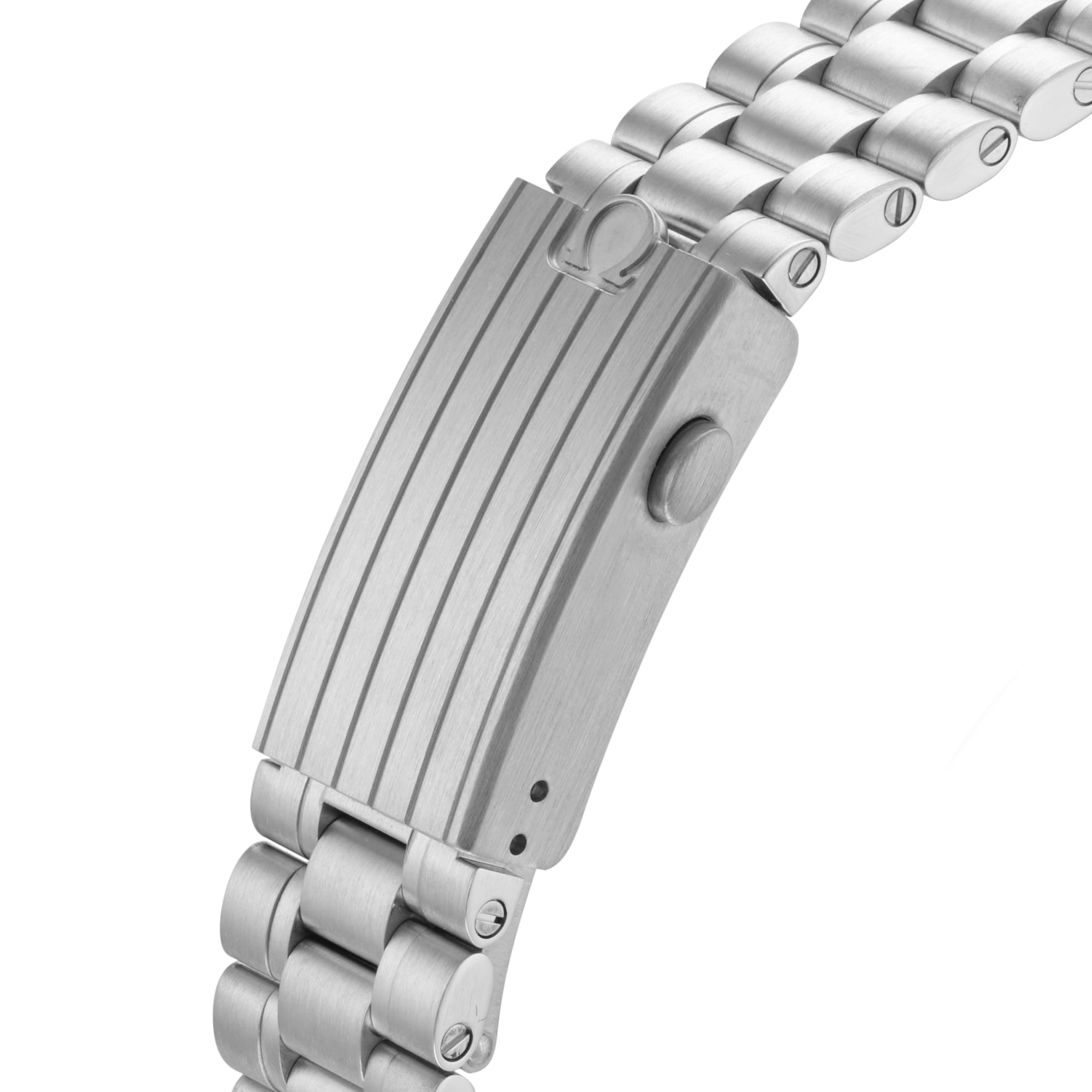 Close-up of the OMEGA Speedmaster Moonwatch Professional’s stainless steel bracelet clasp, featuring a brushed finish and push button release mechanism.