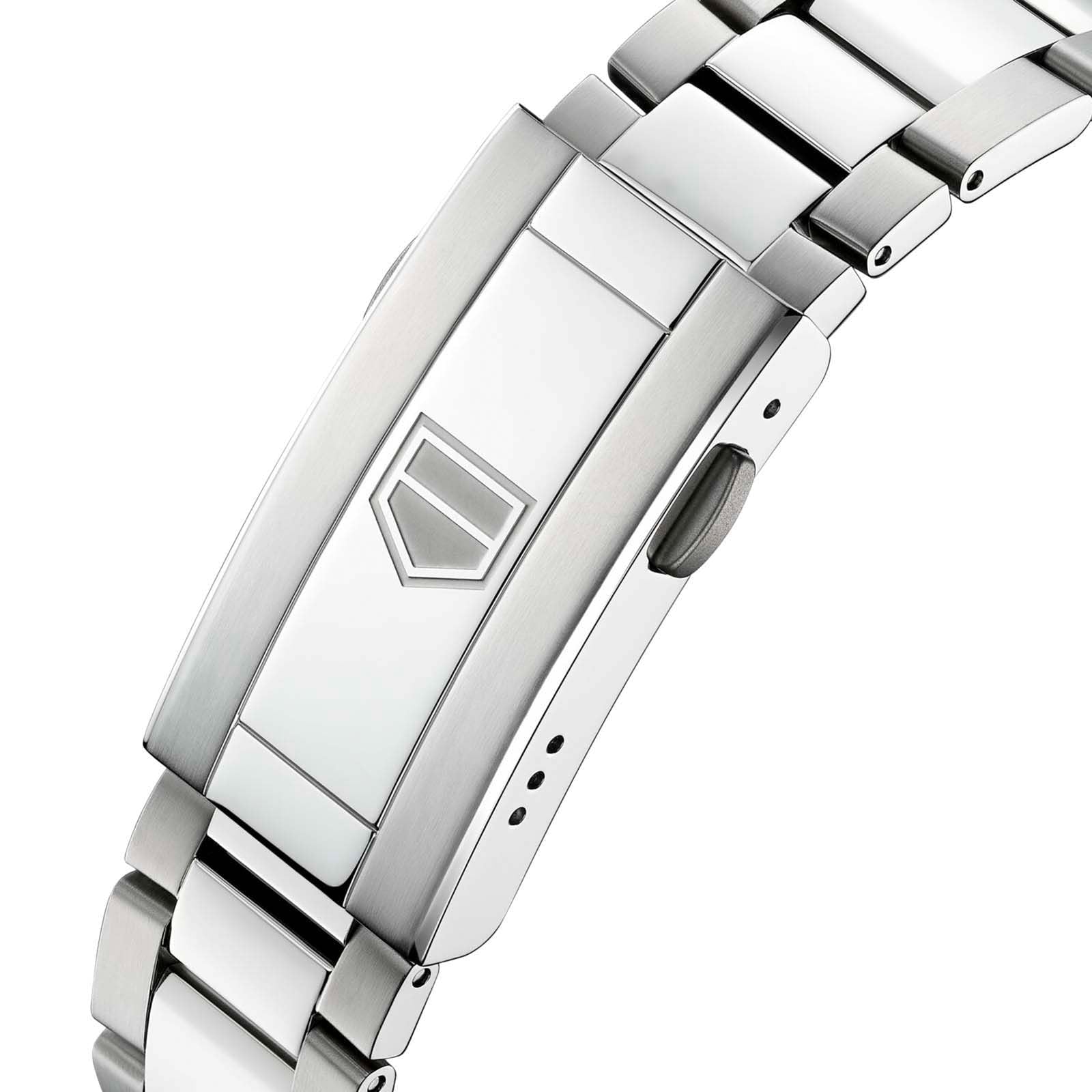 Close-up of the TAG Heuer Aquaracer Professional 200 sports watch, highlighting its stainless steel case, bracelet, and clasp adorned with an engraved shield logo.