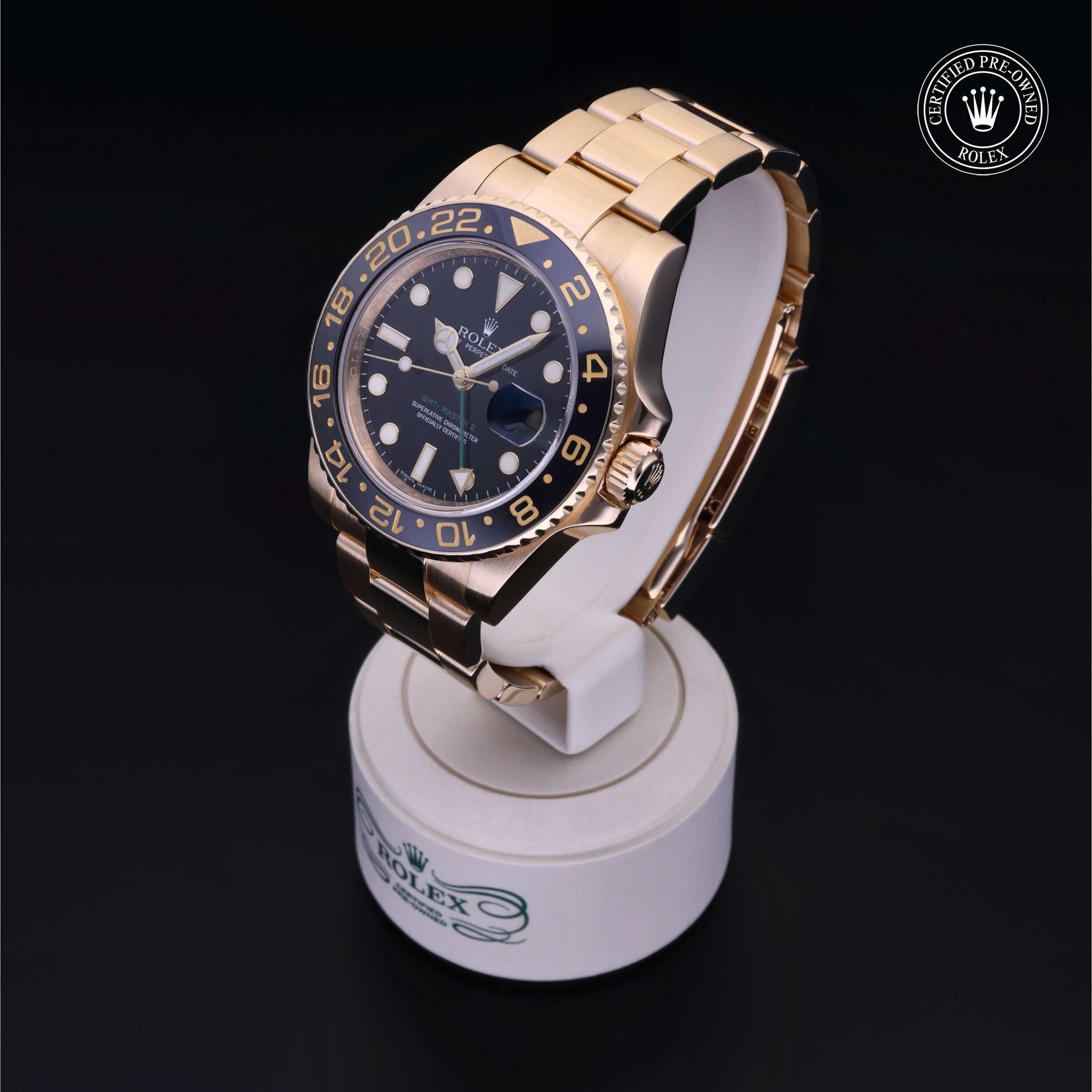 Rolex Certified Pre-owned Submariner M116718LN-0001 front on black background