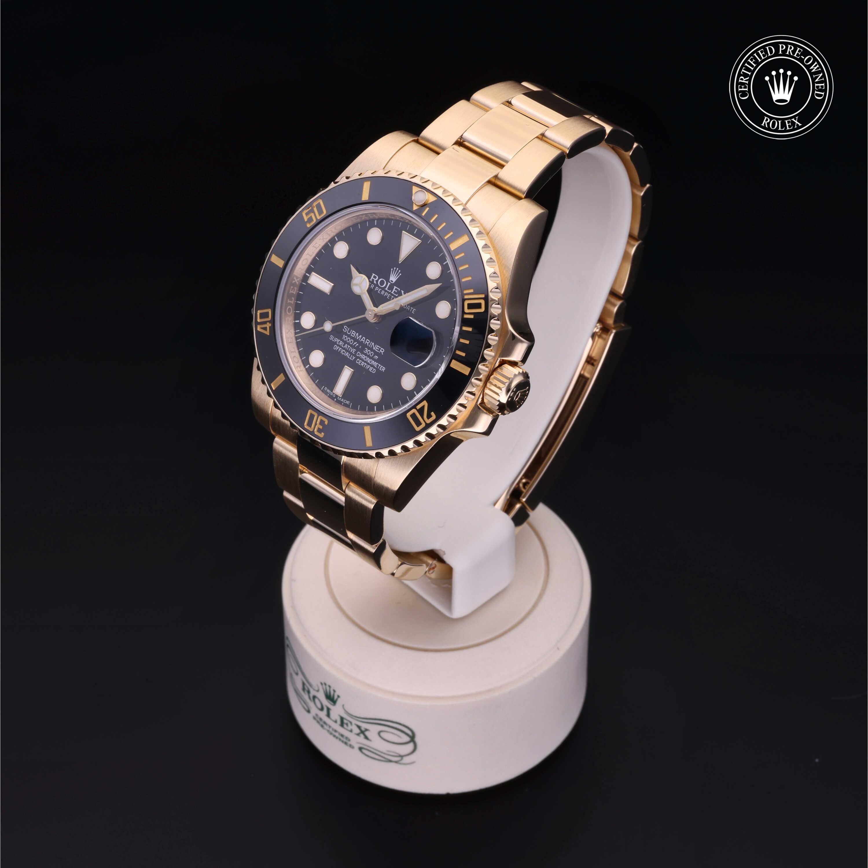 Rolex Certified Pre-owned Submariner M116618LN-0001 front on black background
