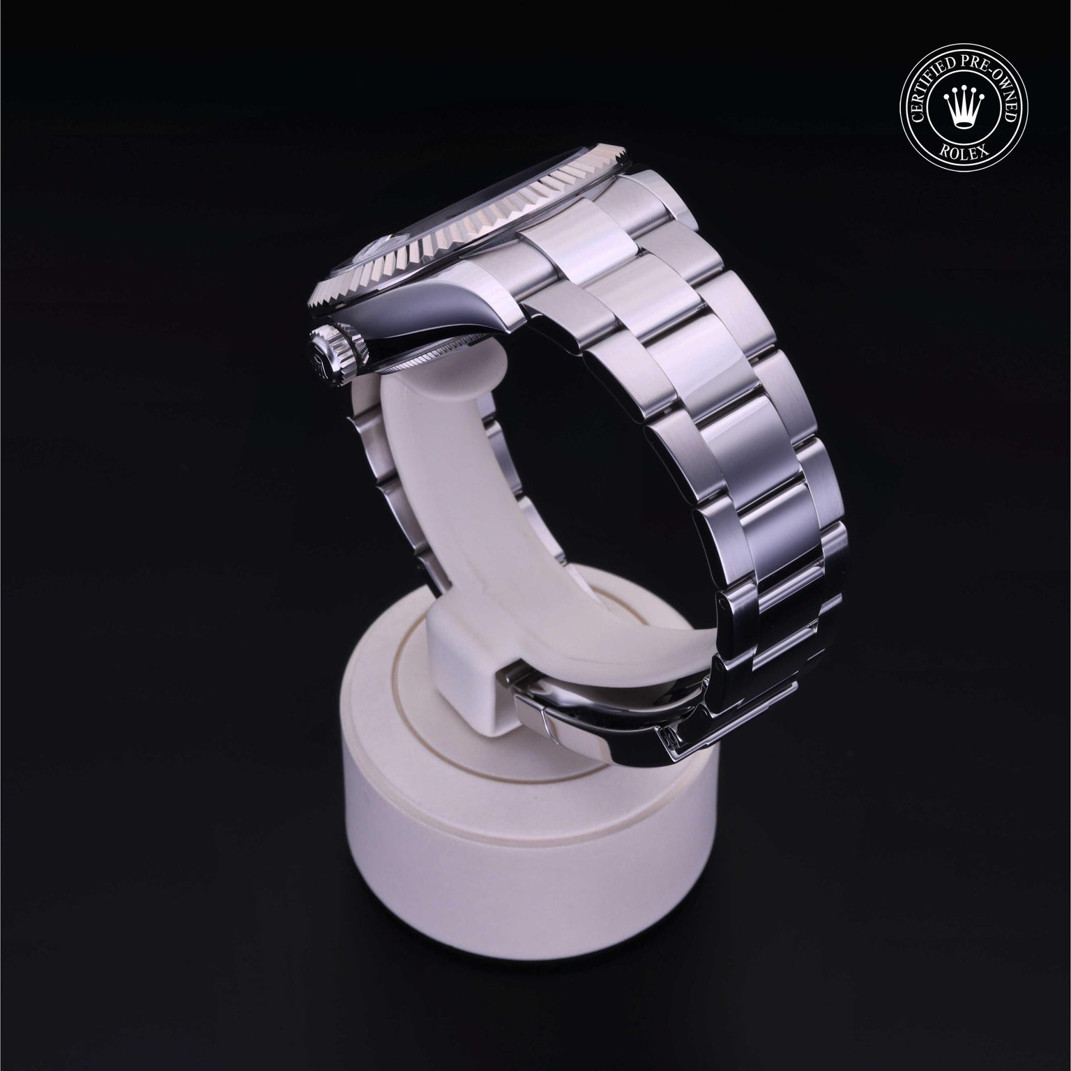 Rolex Certified Pre-owned Sky-Dweller M326934-0005 front on black background