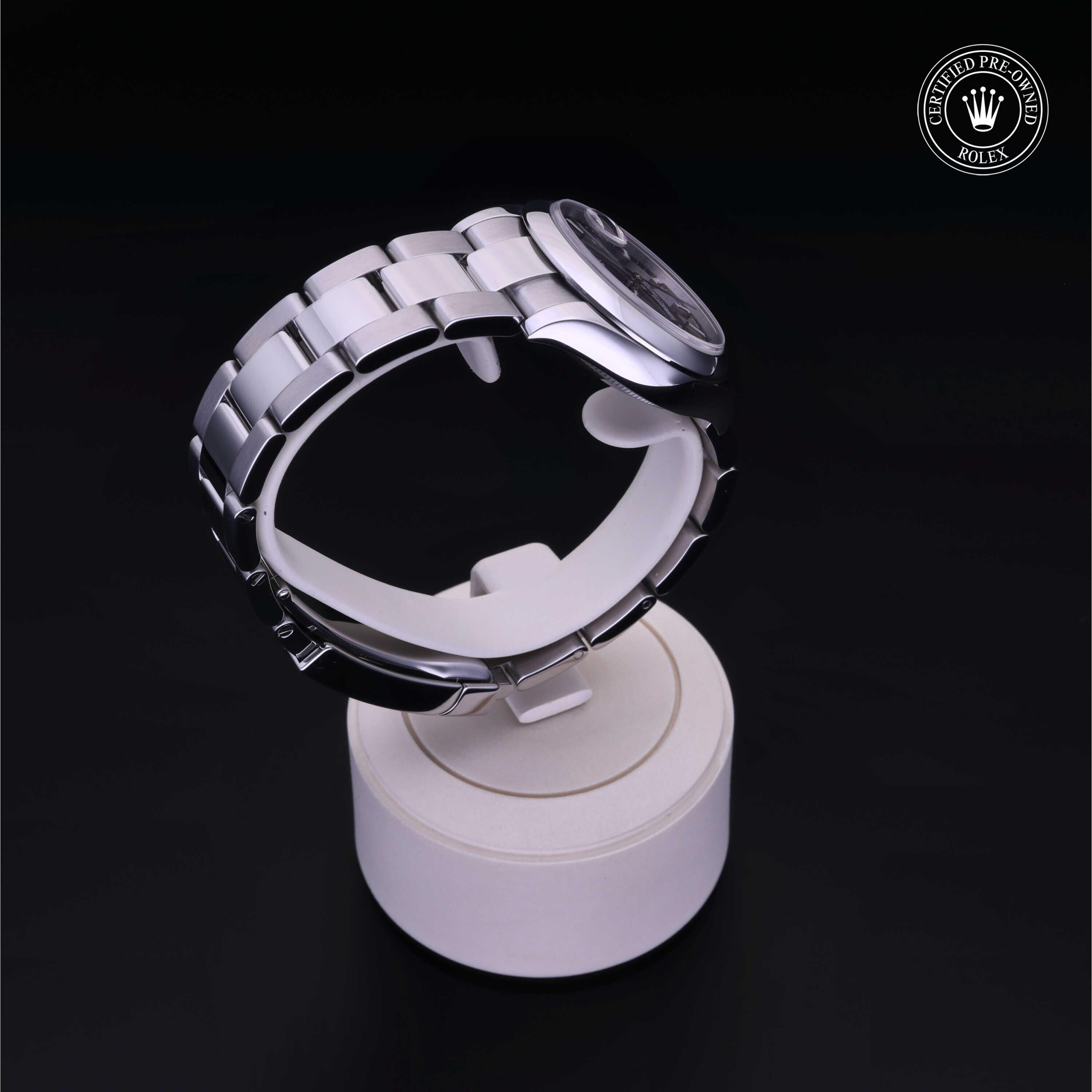 Rolex Certified Pre-owned Lady Datejust M278240-0009 front on black background