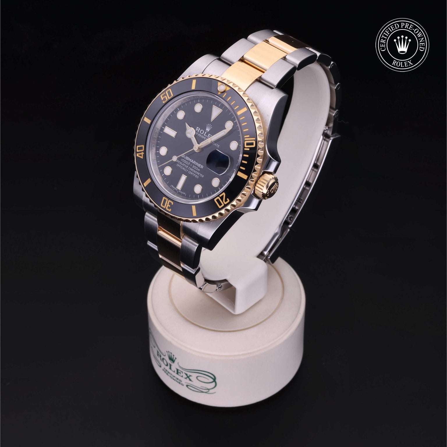 Rolex Certified Pre-owned Submariner M116613LN-0001 front on black background