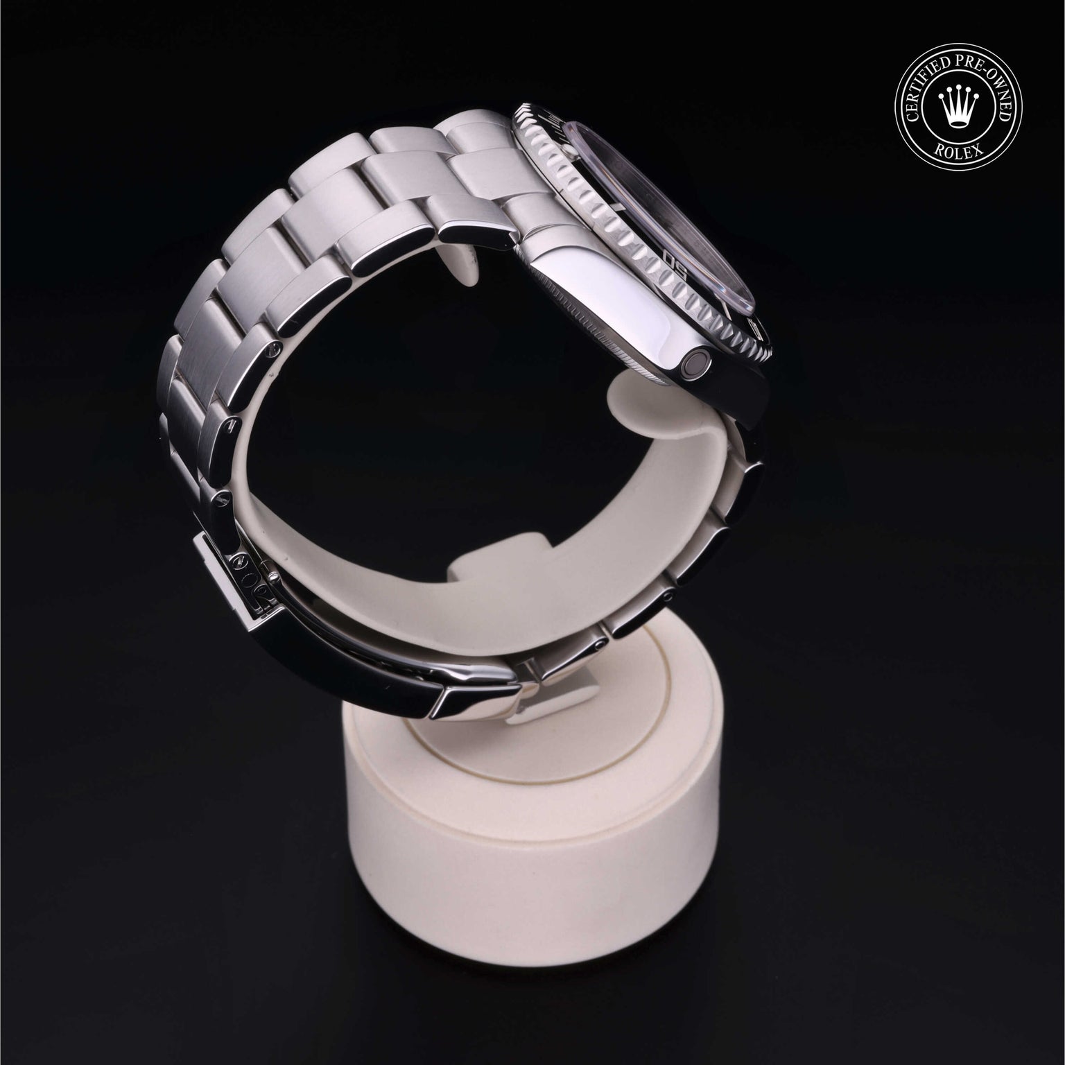 Rolex Certified Pre-owned Sea-Dweller M116600-0003 front on black background