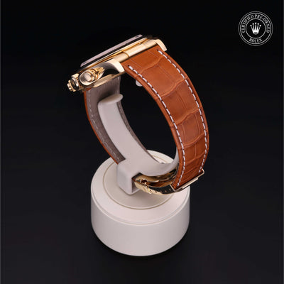 Rolex Certified Pre-owned Daytona M116518-0034 front on black background