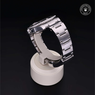 Rolex Certified Pre-owned Submariner Date M116610LN-0001 front on black background