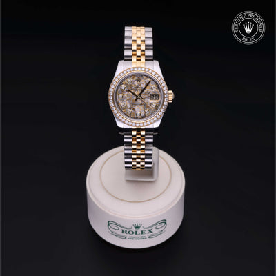 Rolex Certified Pre-owned Lady Datejust M179383-0010 front on black background