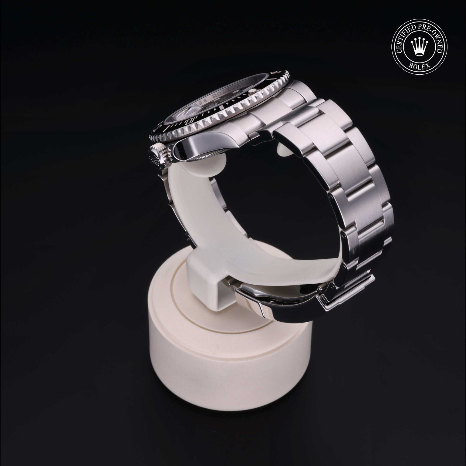 Rolex Certified Pre-owned Submariner M116610LN-0001 front on black background