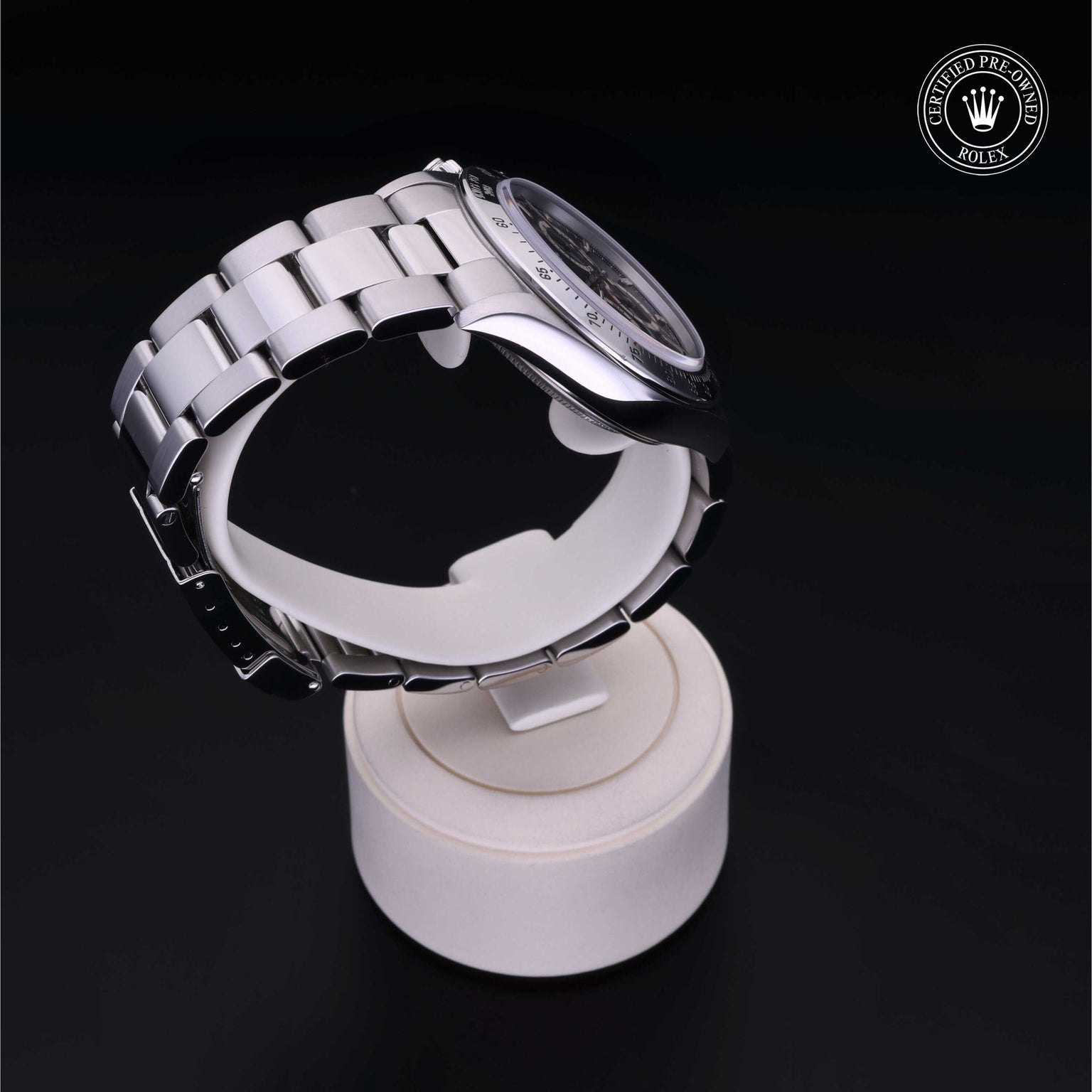 Rolex Certified Pre-owned Daytona M16520-0002 front on black background