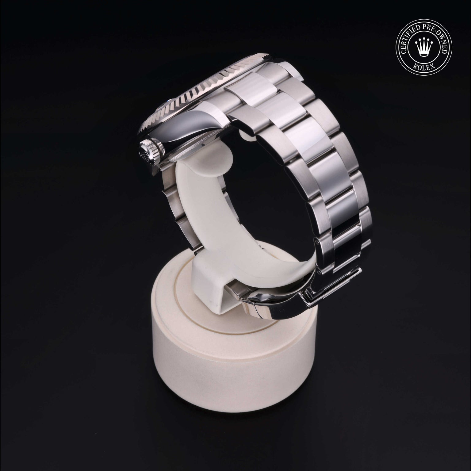 Rolex Certified Pre-owned Sky-Dweller M326934-0005 front on black background