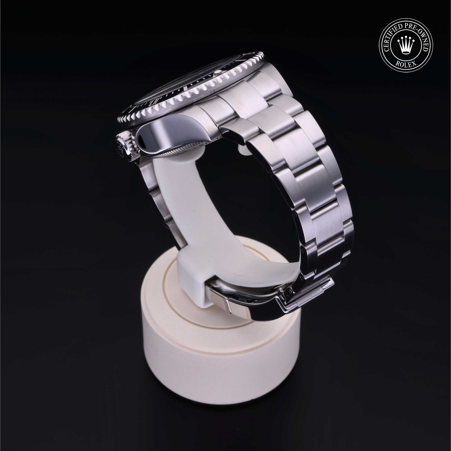 Rolex Certified Pre-owned Sea-Dweller M116660-0001 front on black background