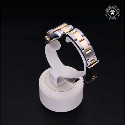 Rolex Certified Pre-owned Lady Datejust M179163-0072 front on black background