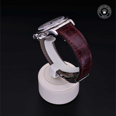 Rolex Certified Pre-owned Daytona M16519-0002 front on black background