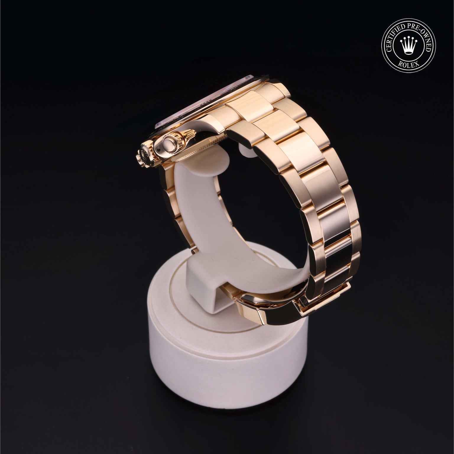 Rolex Certified Pre-owned Daytona M116508-0011 front on black background