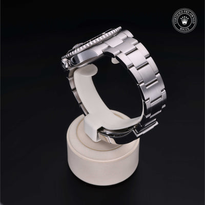 Rolex Certified Pre-owned Submariner M116610LN-0001 front on black background