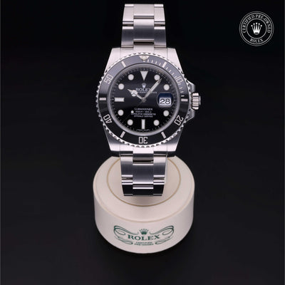 Rolex Certified Pre-owned Submariner M116610LN-0001 front on black background