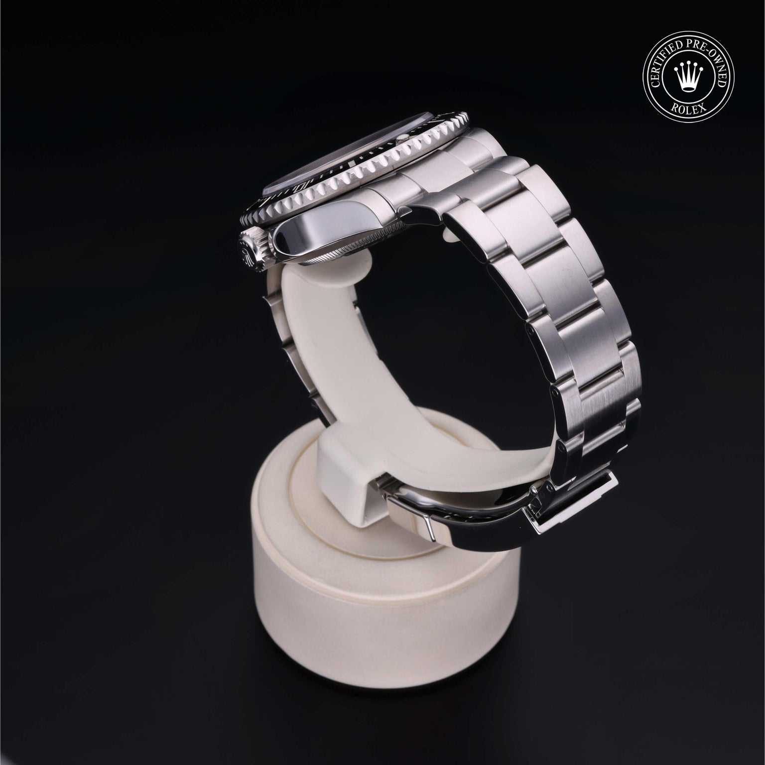 Rolex Certified Pre-owned Sea-Dweller M116600-0003 front on black background