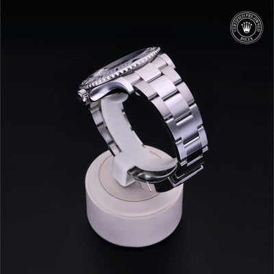 Rolex Certified Pre-owned Yacht-Master M116622-0003 front on black background