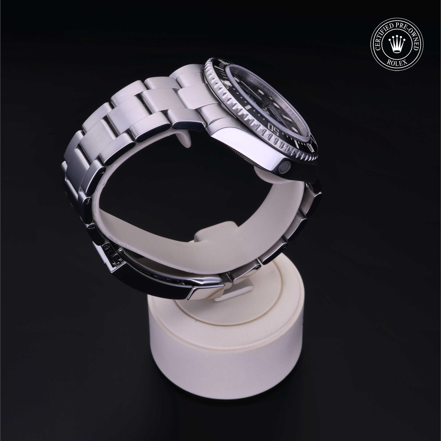 Rolex Certified Pre-owned Sea-Dweller M116600-0003 front on black background
