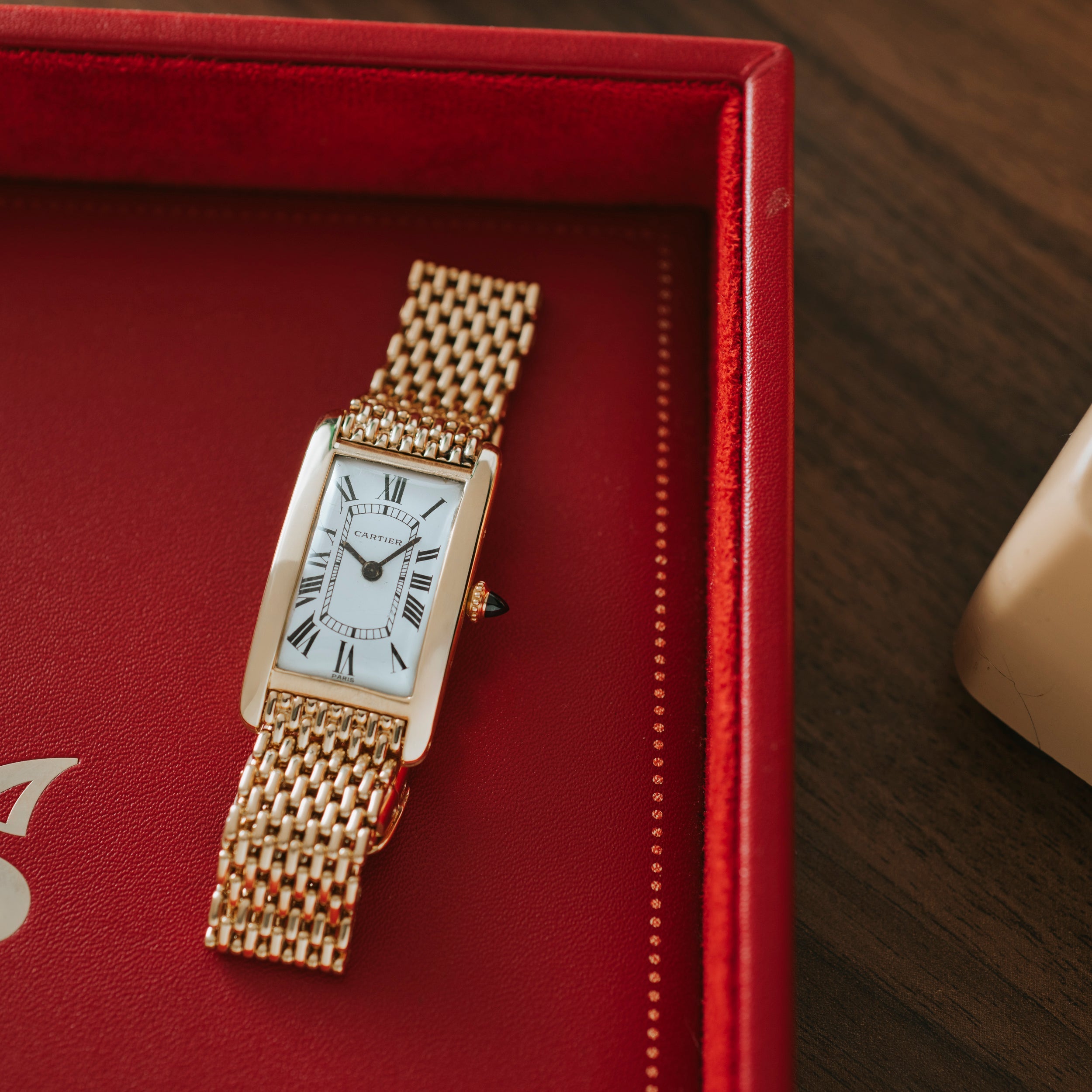 Cartier Tank Cintrée 'Paris' - Image 9