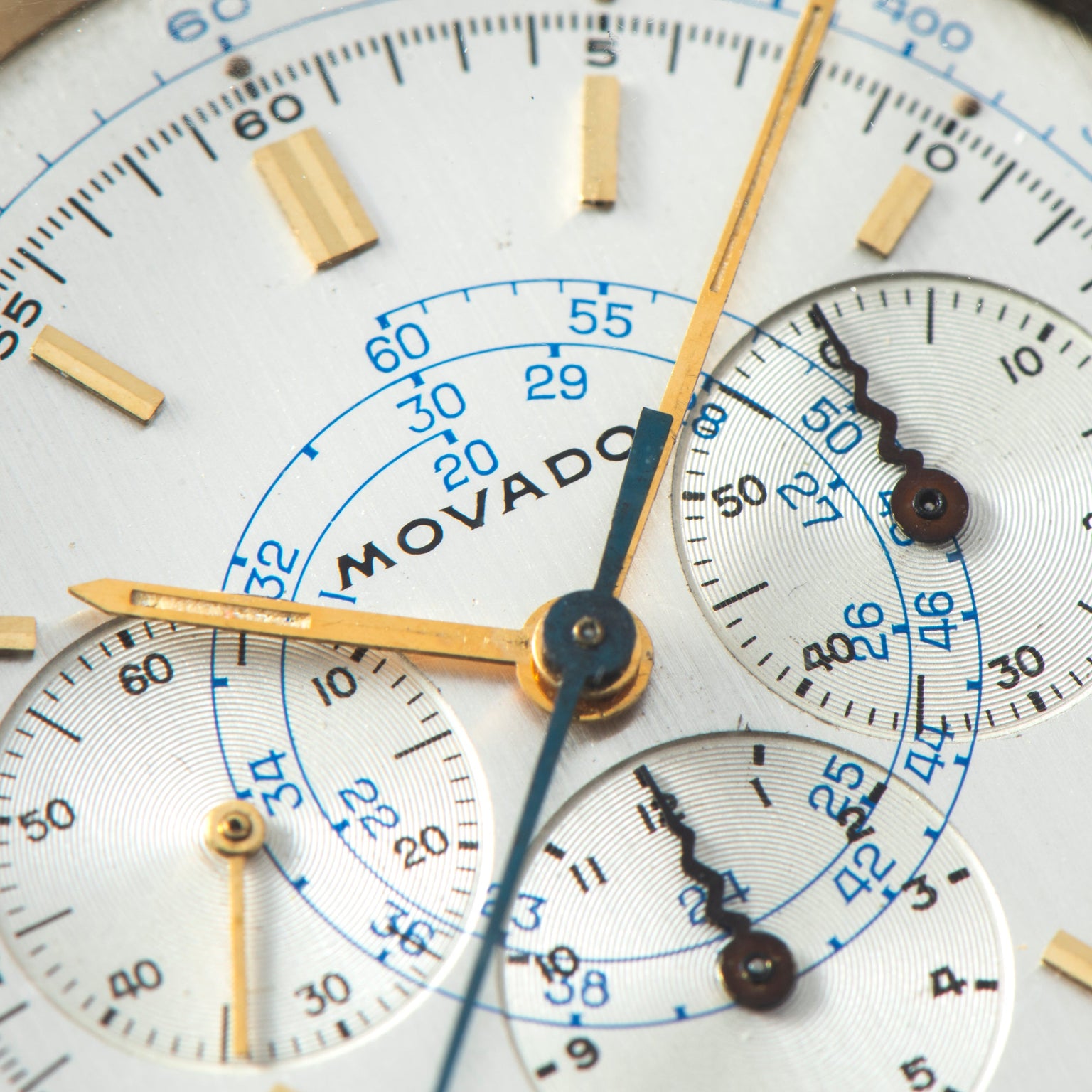 Movado M95 Sub-Sea Chronograph - Image 6