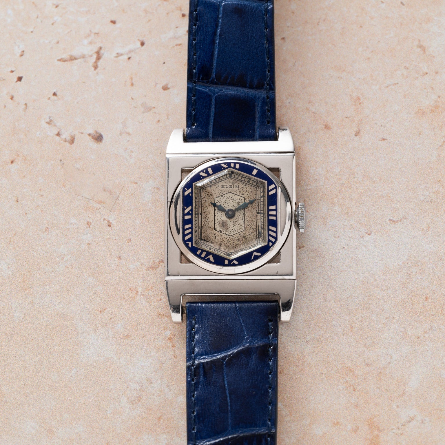 Elgin Presentation 'Hinged Lugs' - Image 10