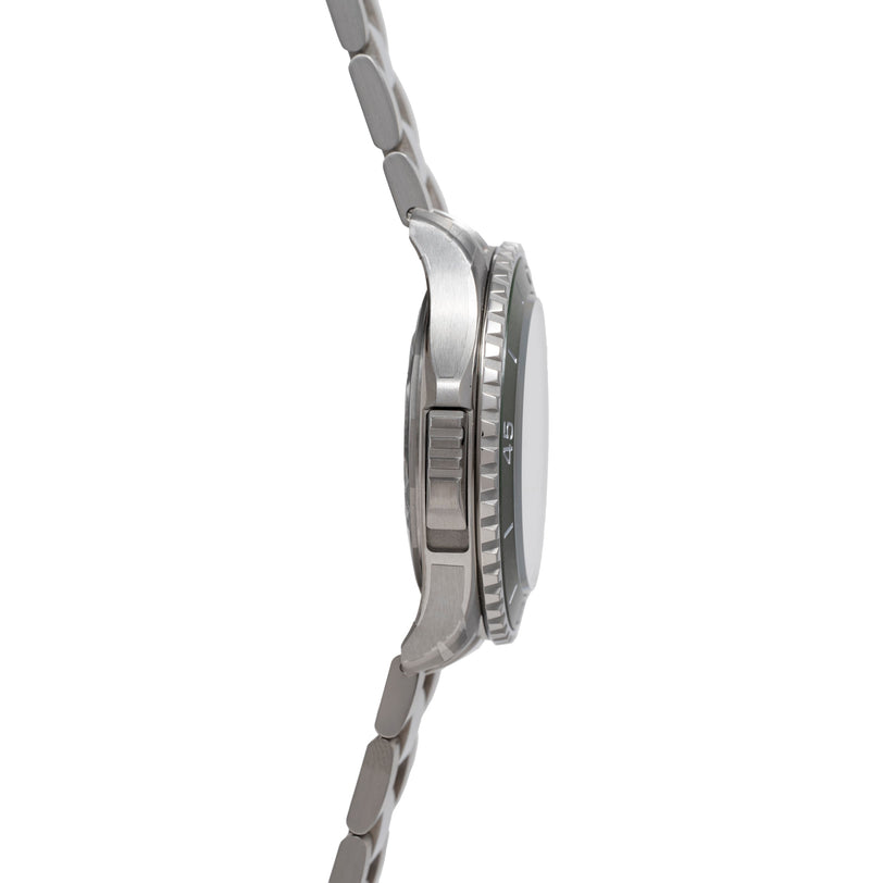 Steel Superocean Automatic 46 watch with dark dial and rotating bezel on matching bracelet, shown from side profile.