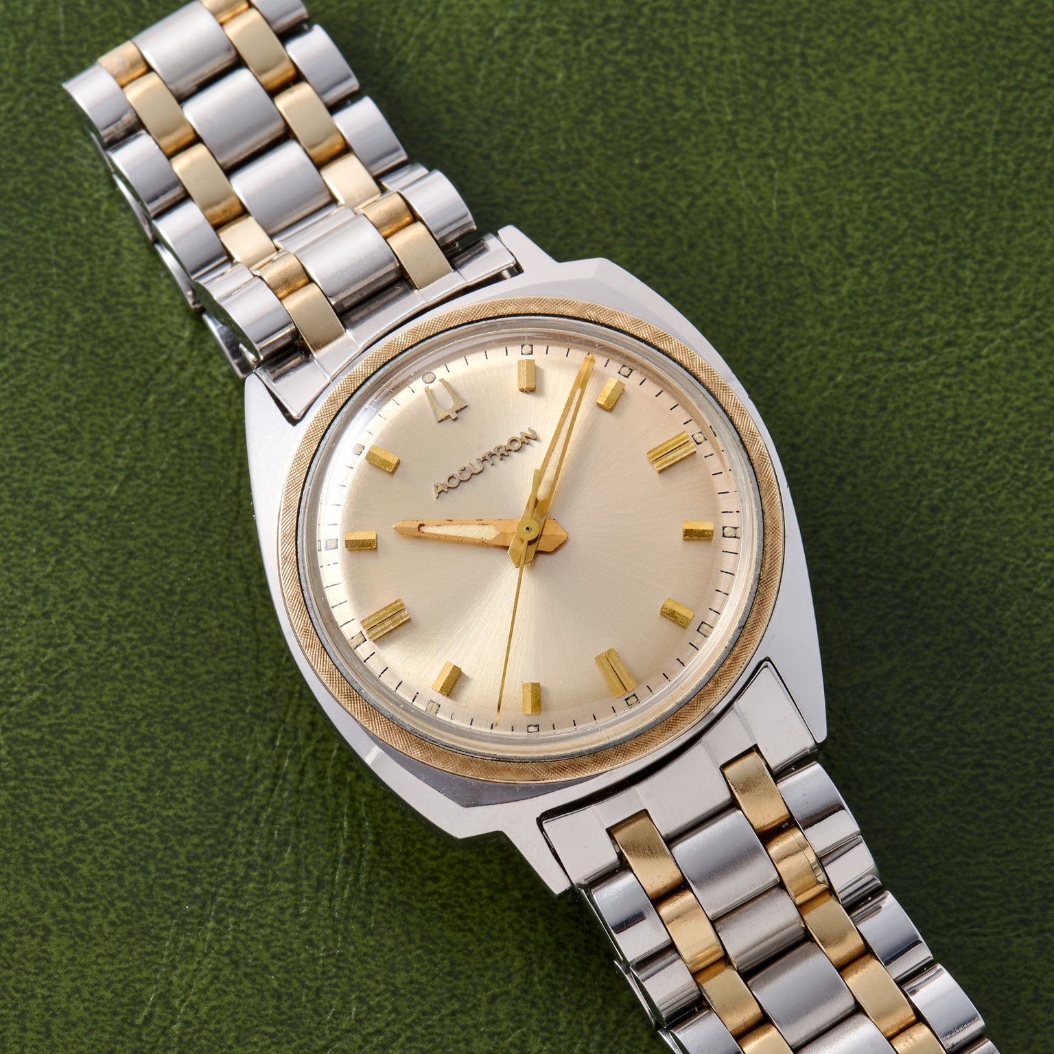 Bulova Accutron 'Floppy Football'