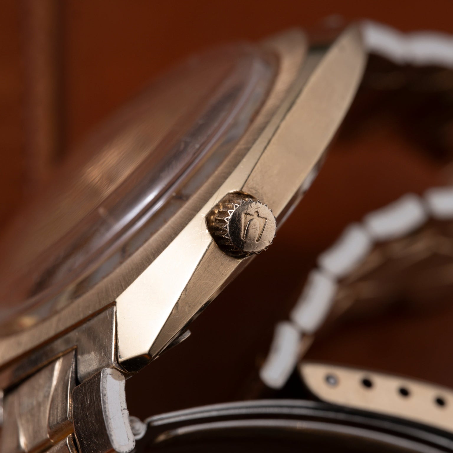 Bulova Accutron Calendar 218