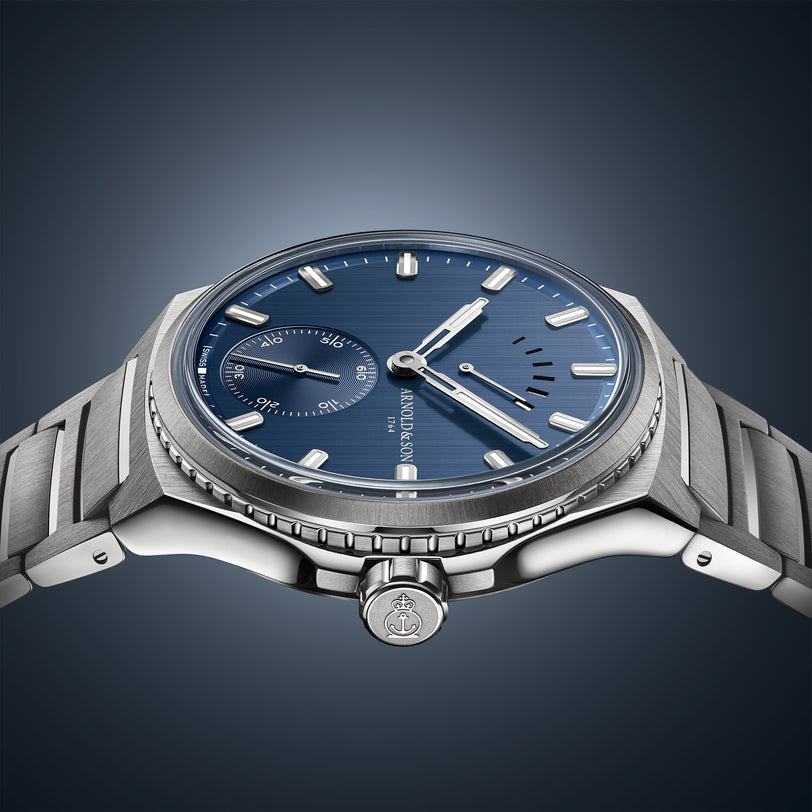 Longitude Titanium Ocean Blue Bracelet Profile