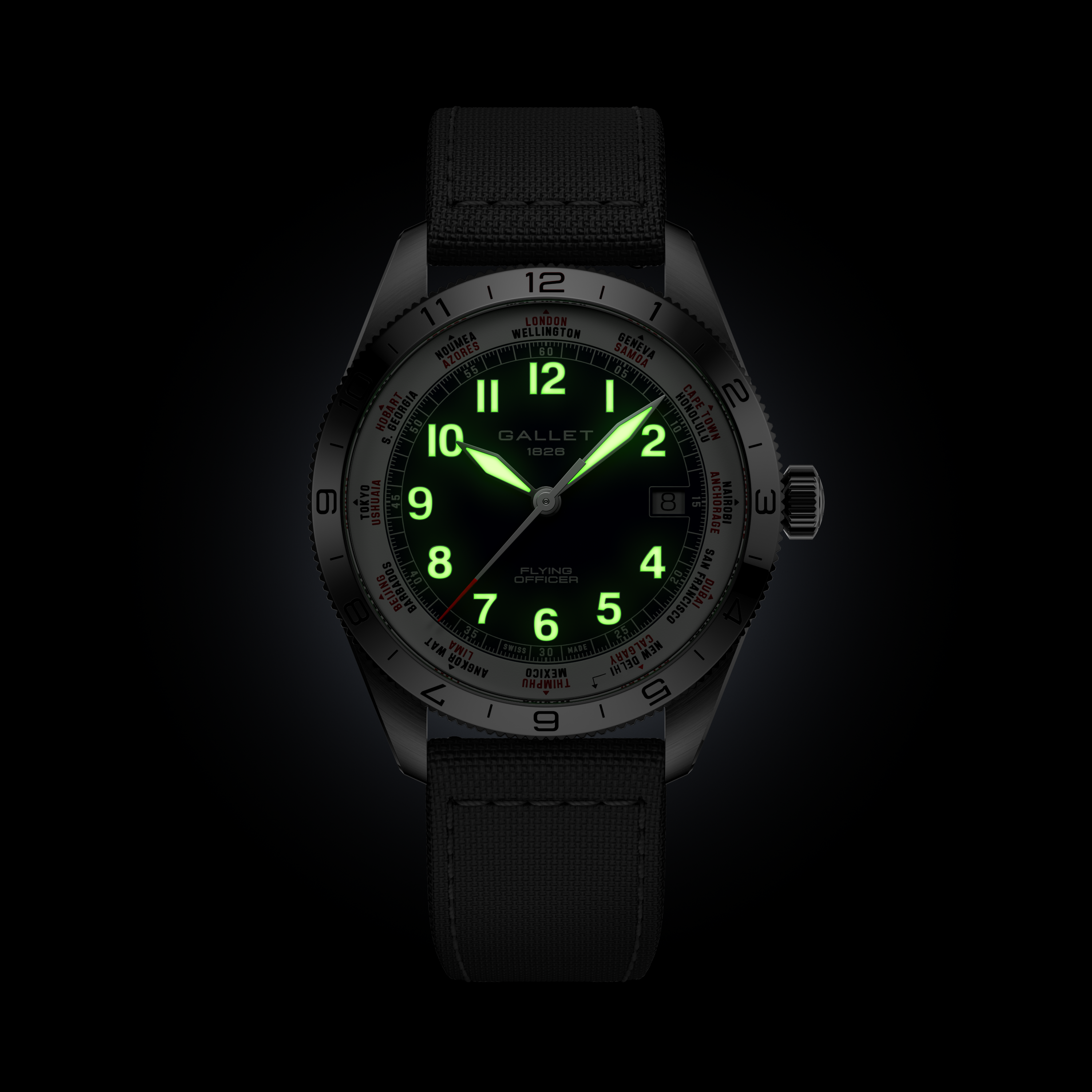 Flying Officer | 40mm, Steel Case, Black Fabric Strap