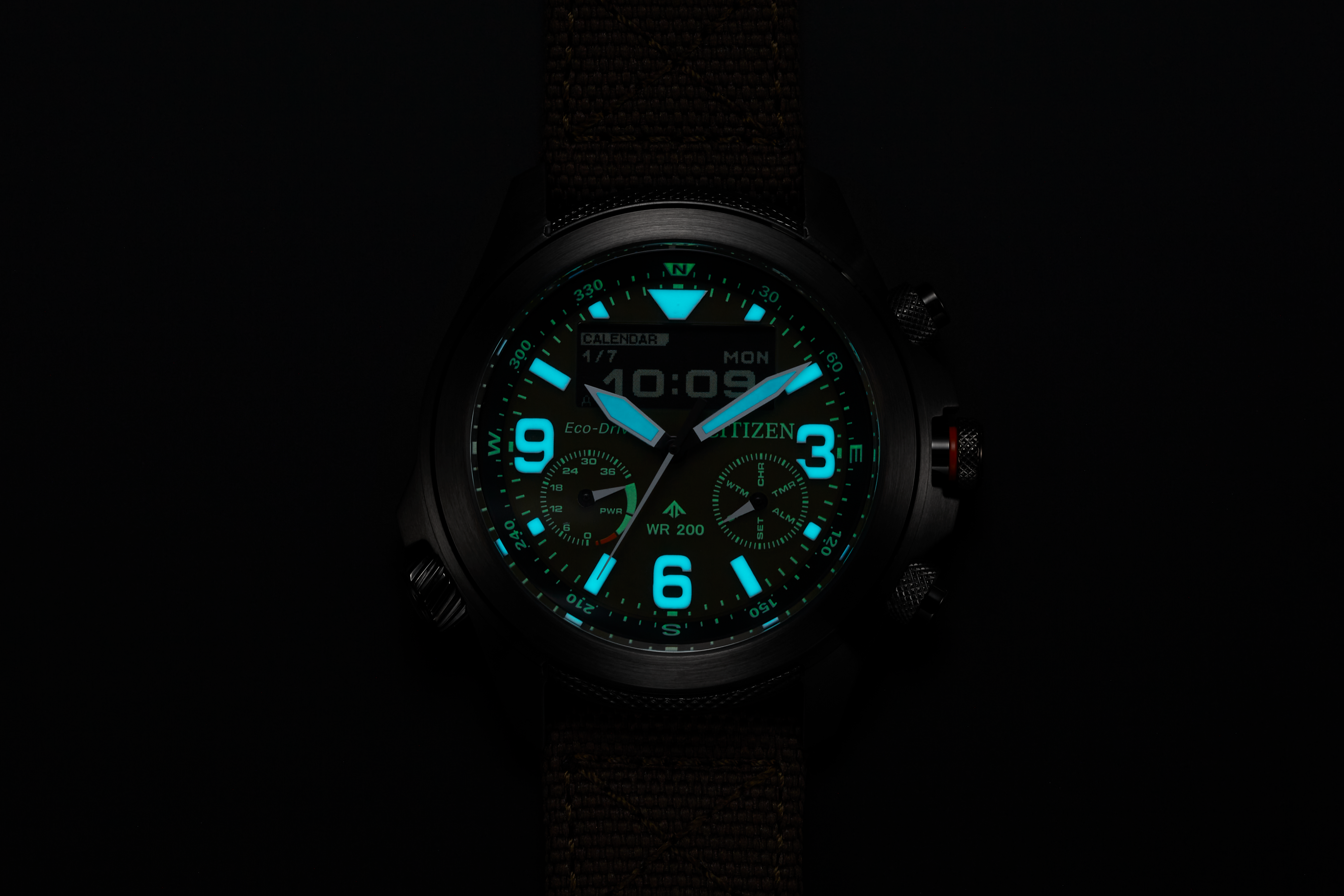 Citizen Promaster Land U822 Steel 44 mm Eco Drive