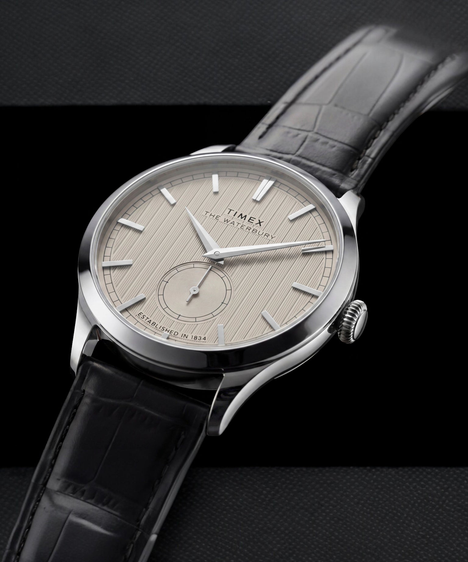 Waterbury Classic 39mm Leather Strap Watch