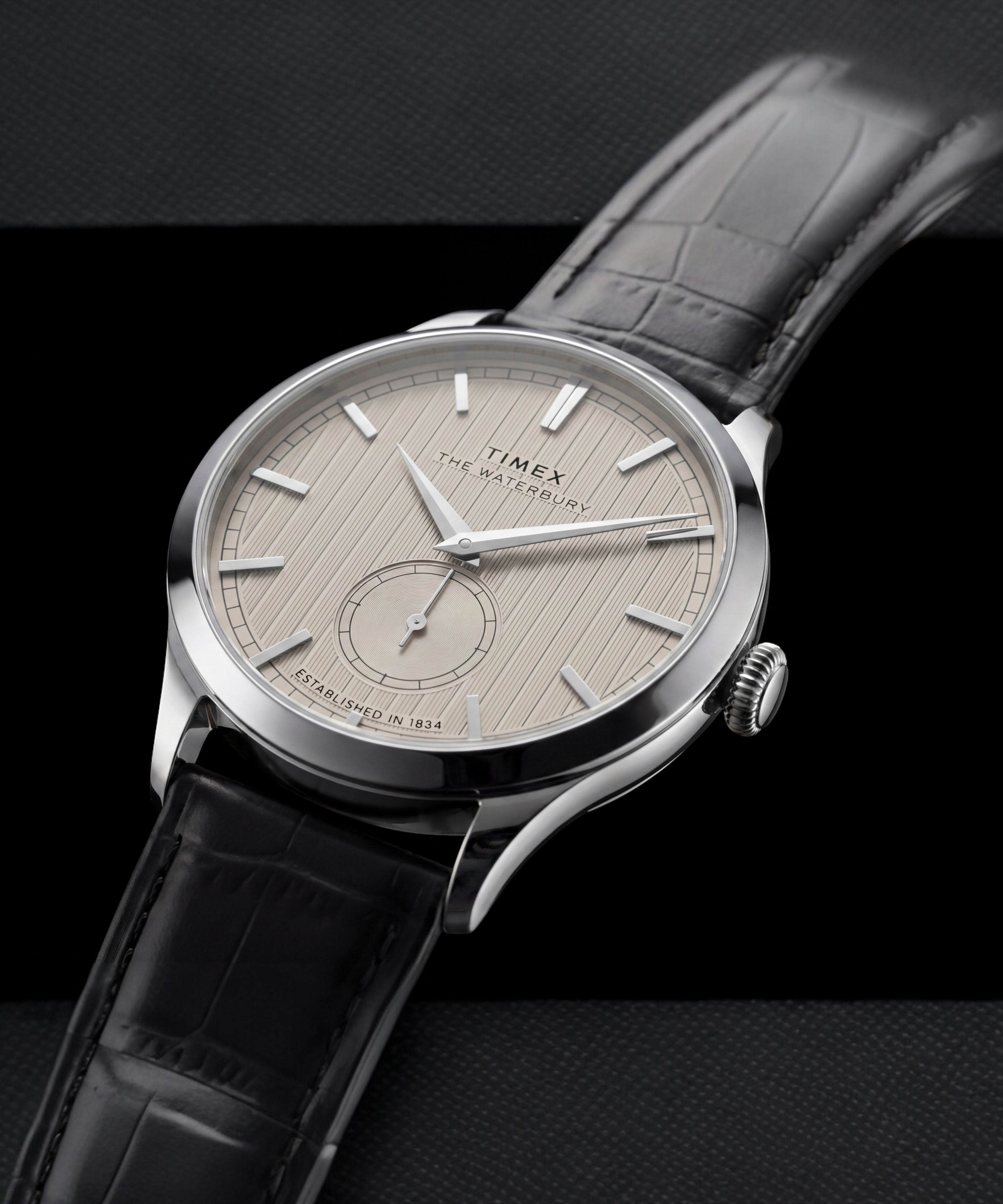 Waterbury Classic 39mm Leather Strap Watch
